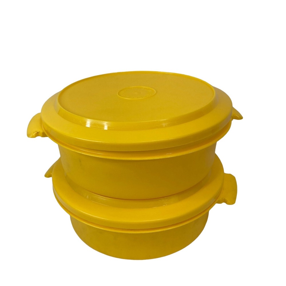 2 Superseal‎ Microwave Bowl Dish with Lid Vintage  Yellow 9" Top Diameter Vtg